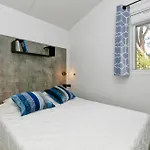 Le Village De La 4*