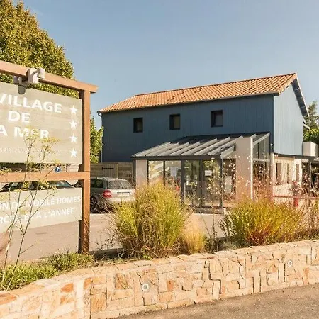 Le Village De La אתר קמפינג 4*