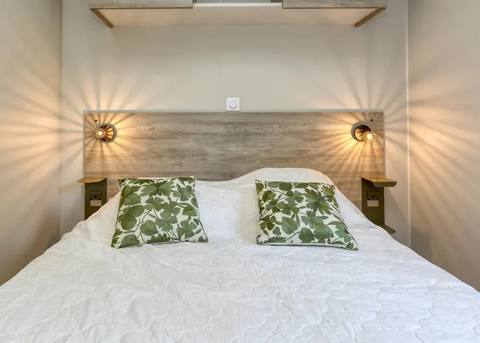 Le Village De La Kemping 4*